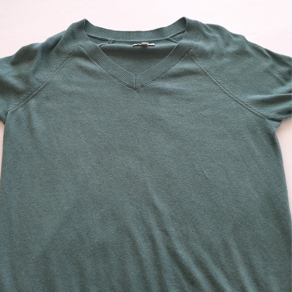 Lucky Brand Teal Green V Neck Long Sleeve Pullover Sweater Size S - Picture 4 of 9